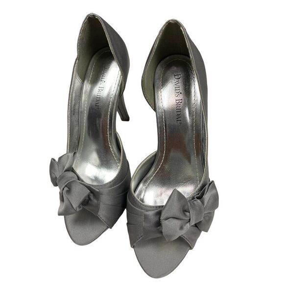 Davids Bridal Maribelle Bow Peep Toe Heel Womens Size 7M Silver Wedding Cocktail - Picture 1 of 9